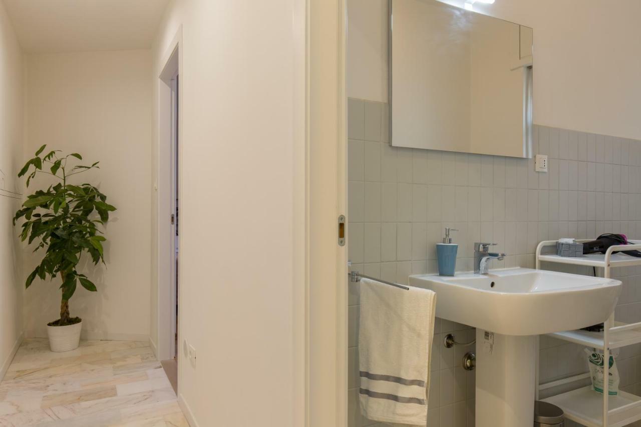 Residenza Le Mura Verona Bagian luar foto